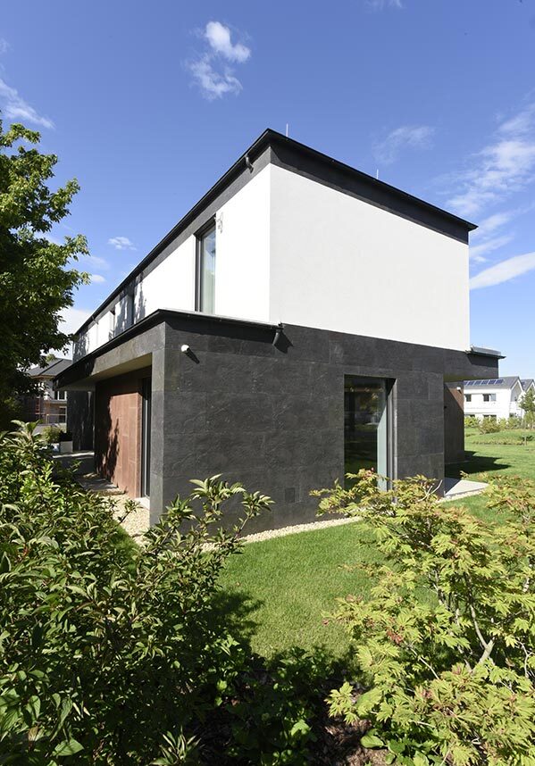 budaors homlokzatburkolat kobol kofurner 5 e1731016060410