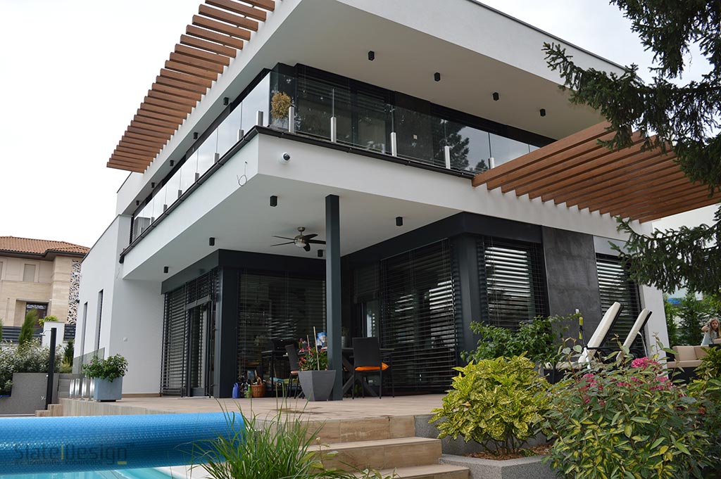 csaladi haz kulteri falburkolat otletek