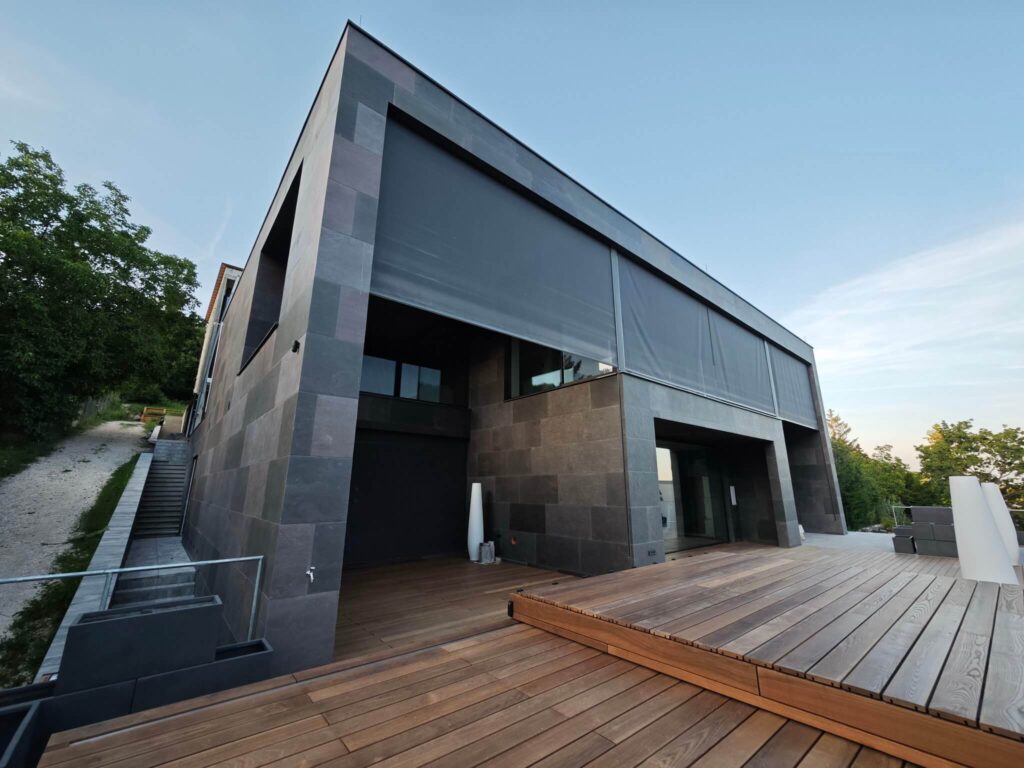 Kőfurnér homlokzatburkolat - antracit