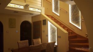 Referenciák Családi ház Átvilágítható falburkolat kőburkolat, Tiszaújváros 9