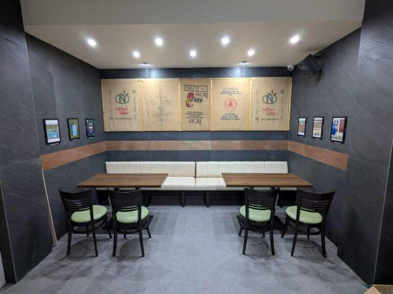 Kőfurnér beltér biophilic design Slate Design® Artessa Caffe Ireland Carrick on Shanon